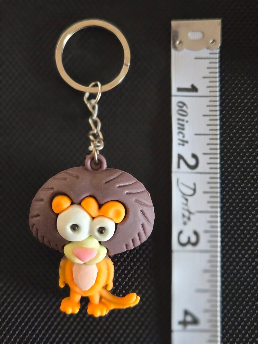 Lion Keychain - Picture 3 of 4